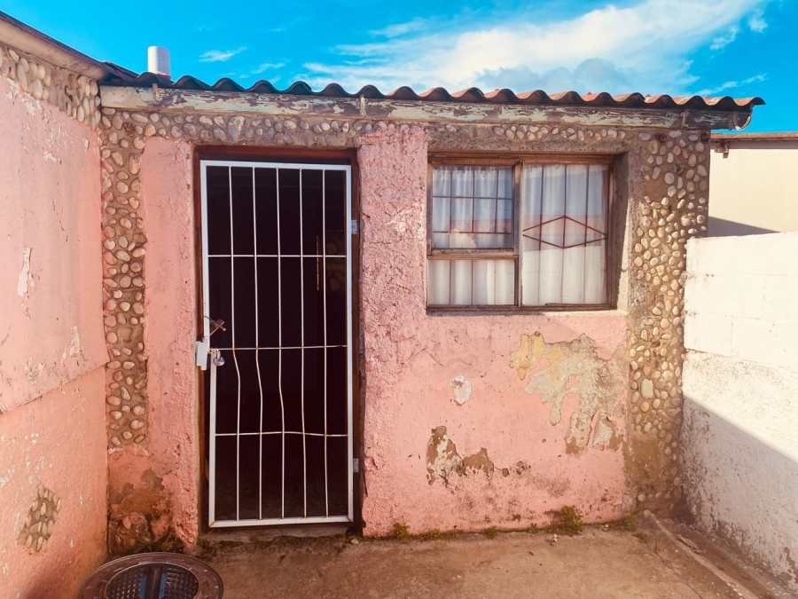11 Bedroom Property for Sale in Kwazakhele Eastern Cape